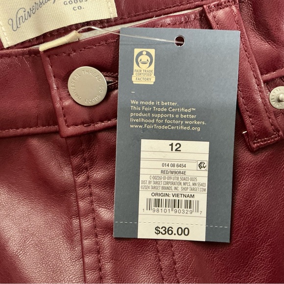 Universal Thread Women’s Burgundy Mid-Rise Faux Leather Baggy Pants Size 12R - Picture 8 of 9